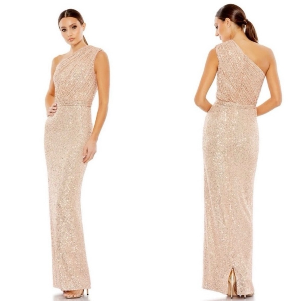 Mac Duggal One-Shoulder Sequin Dress in Gold